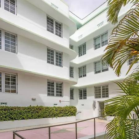 Luxury Large 1Br At The Carlyle Sobe Sleeps 4-3